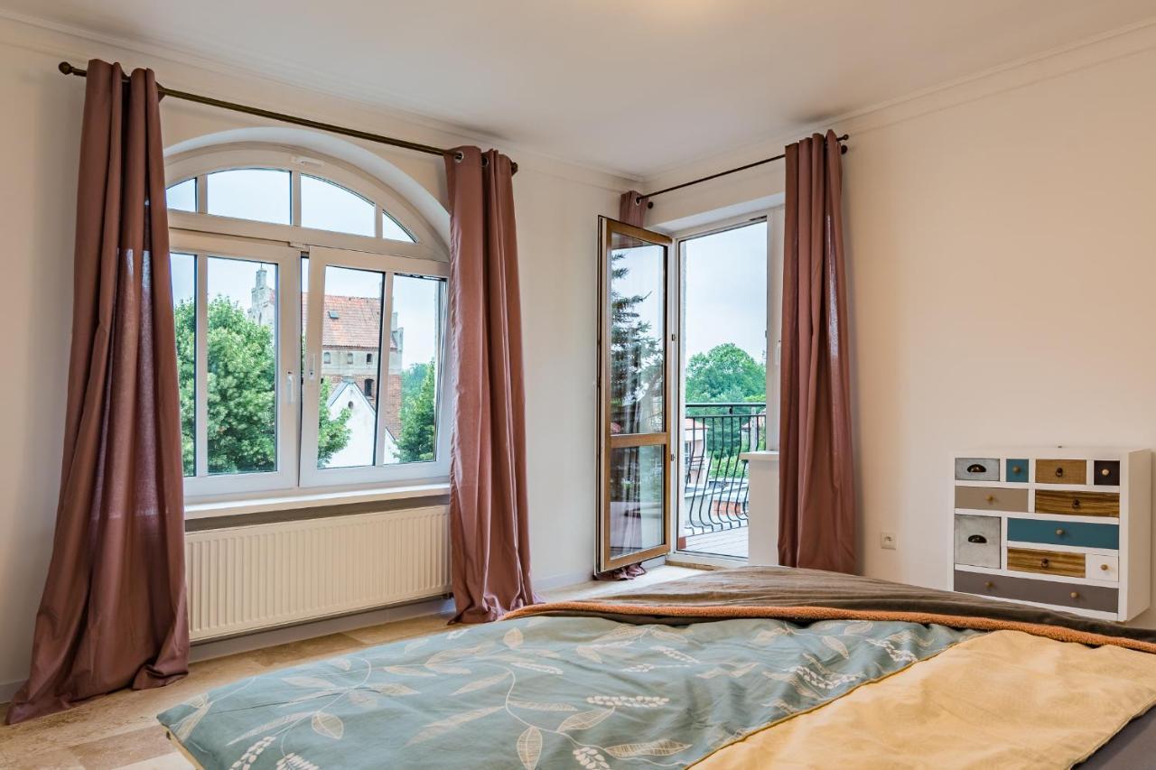 Pokoje Goscinne Przy Rynku Dąbrówno Extérieur photo